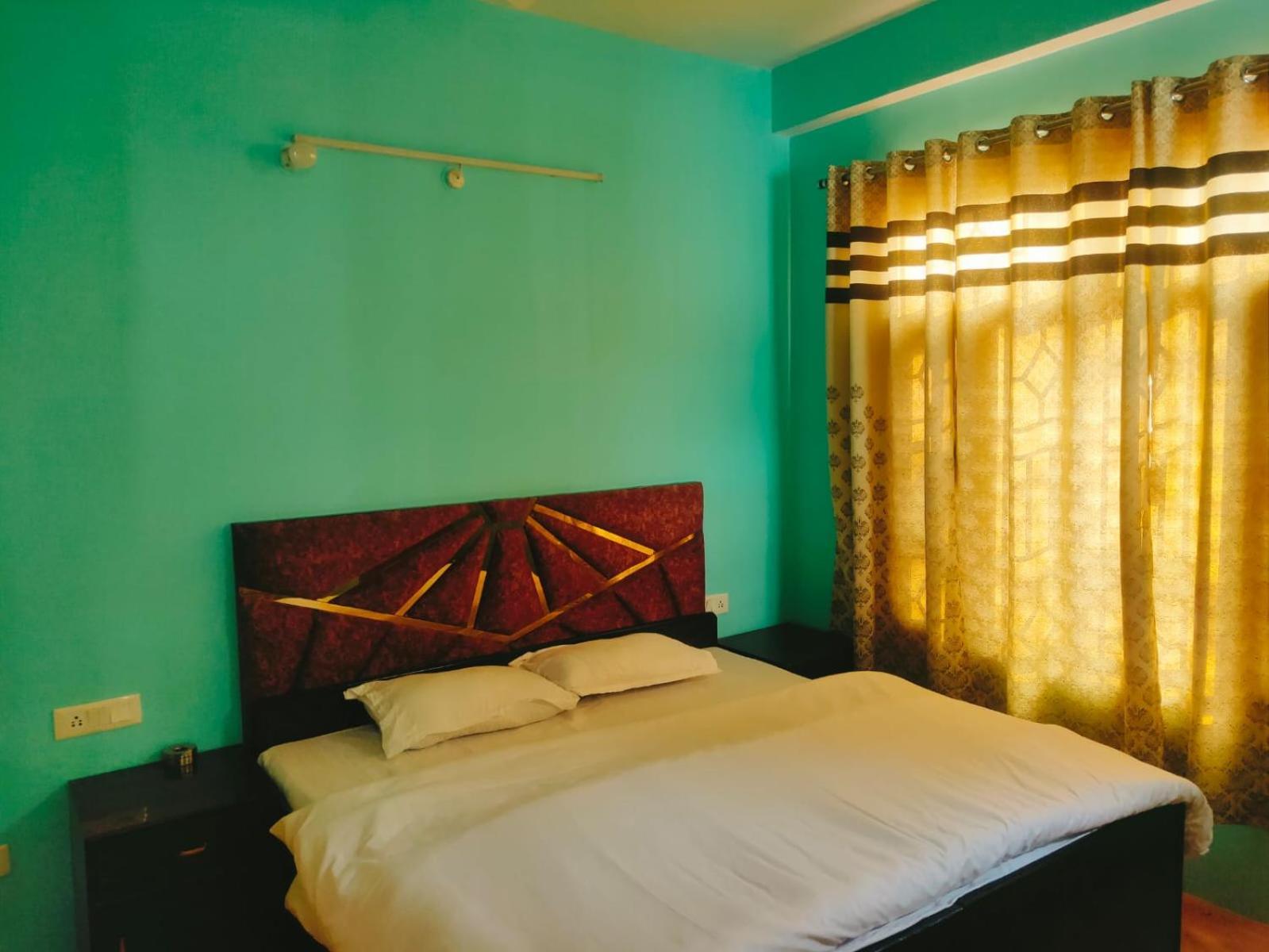 Thakur Apartment Shimla Extérieur photo